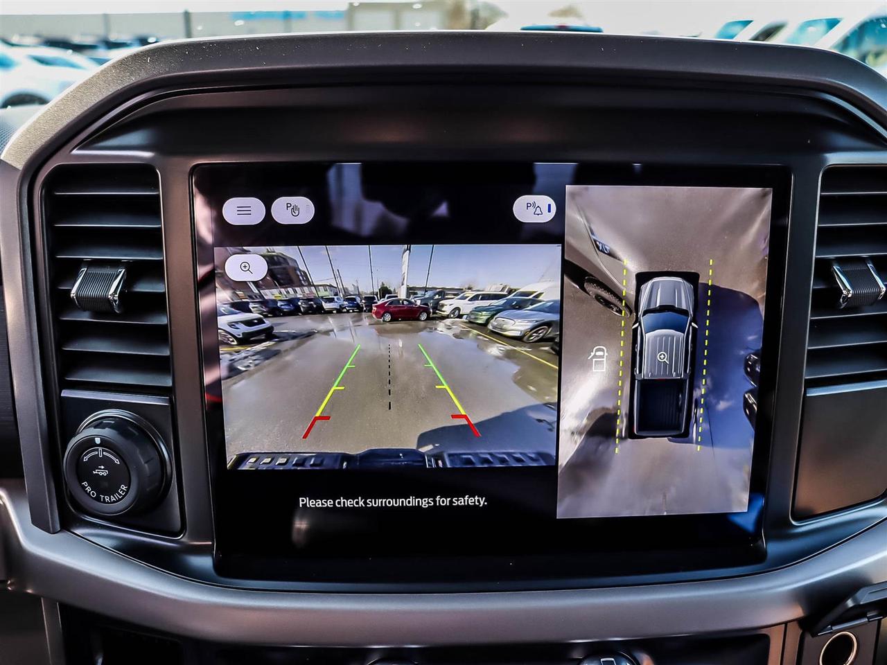 2025 Ford F-150 Lightning XLT Photo