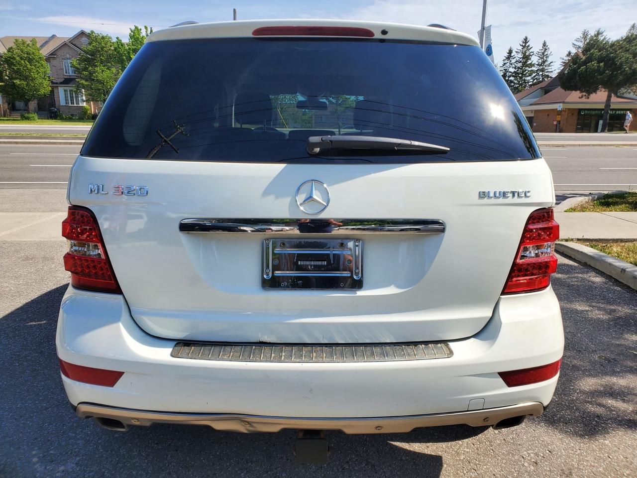 2009 Mercedes-Benz ML320 ML320 BlueTEC Photo