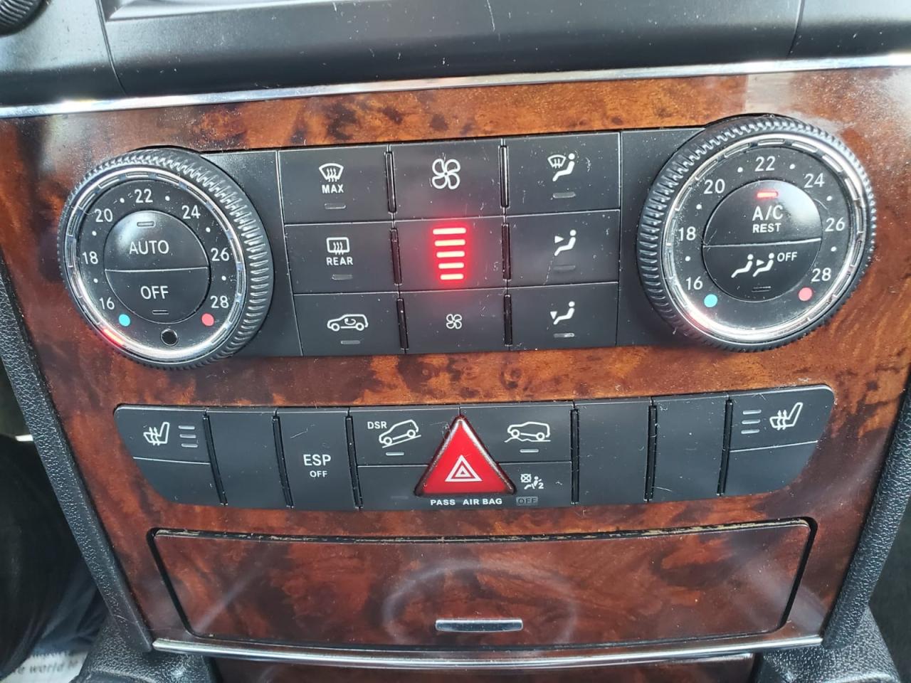 2009 Mercedes-Benz ML320 ML320 BlueTEC Photo