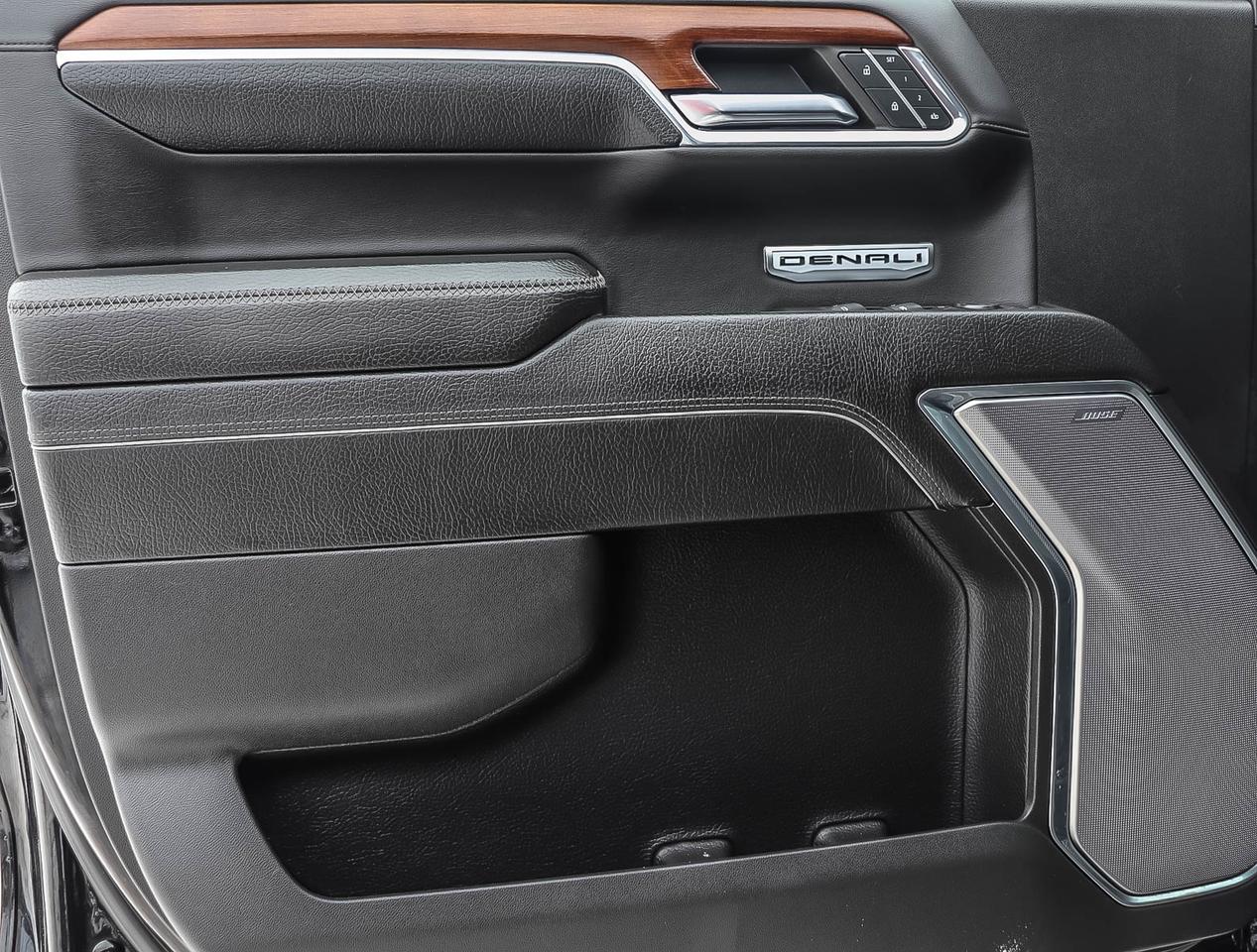 2023 GMC Sierra 1500 Denali Photo