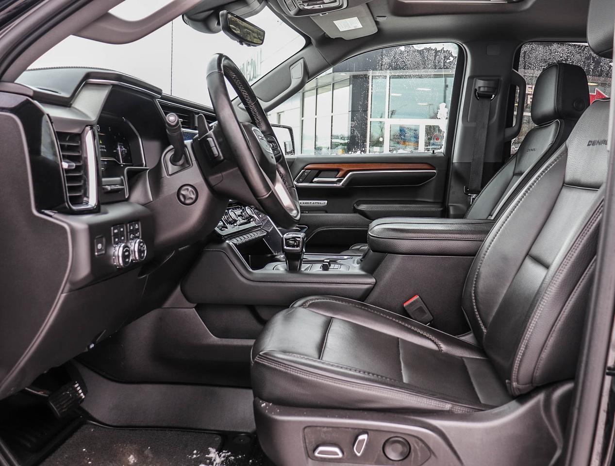 2023 GMC Sierra 1500 Denali Photo