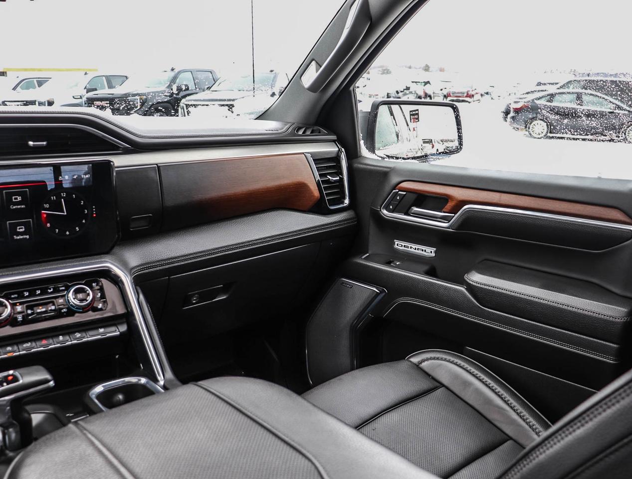 2023 GMC Sierra 1500 Denali Photo