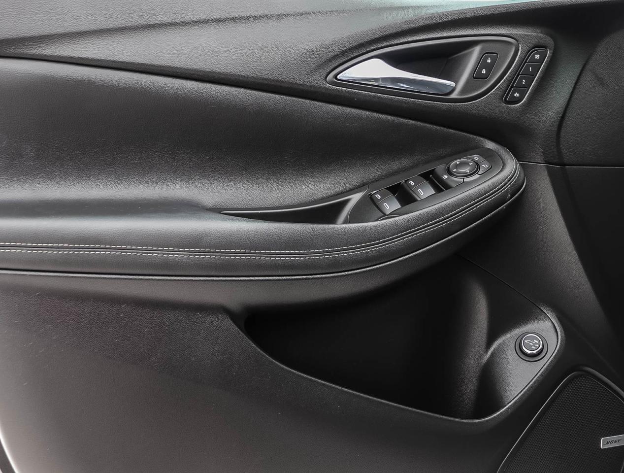 2022 Buick Encore GX Essence Photo