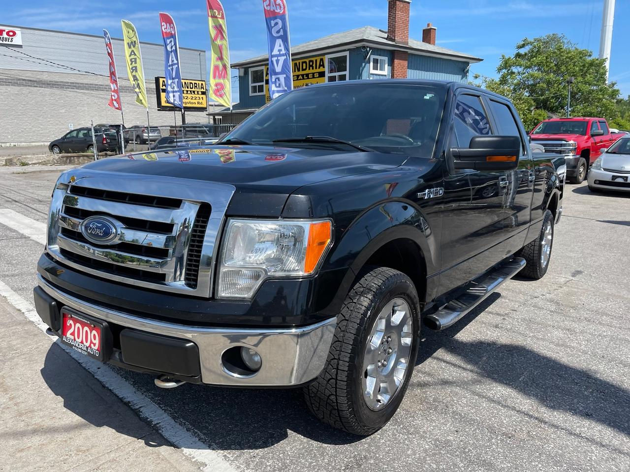 2009 Ford F-150 XLT SuperCrew 6.5-ft. Bed 4WD Photo5