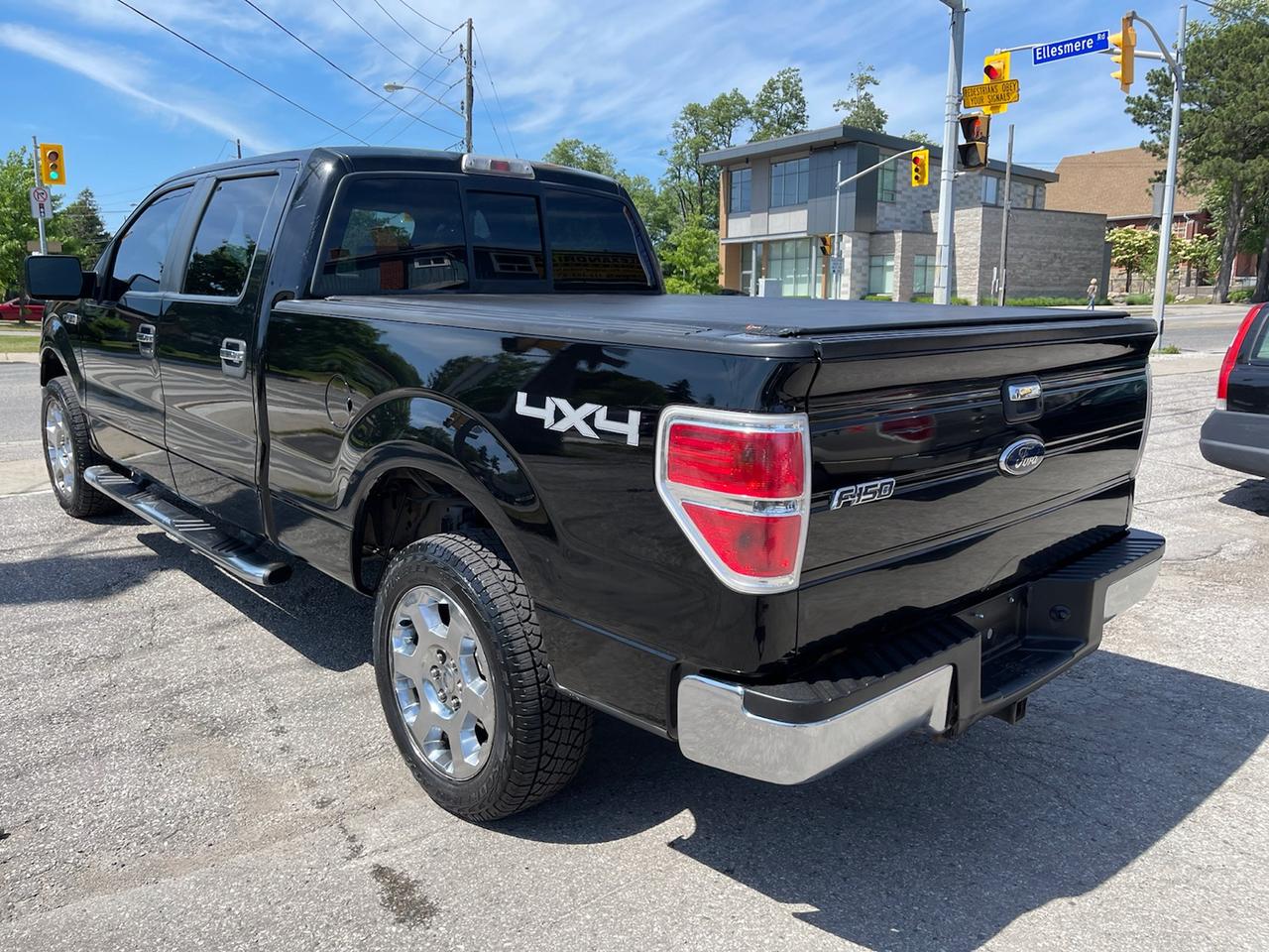 2009 Ford F-150 XLT SuperCrew 6.5-ft. Bed 4WD Photo