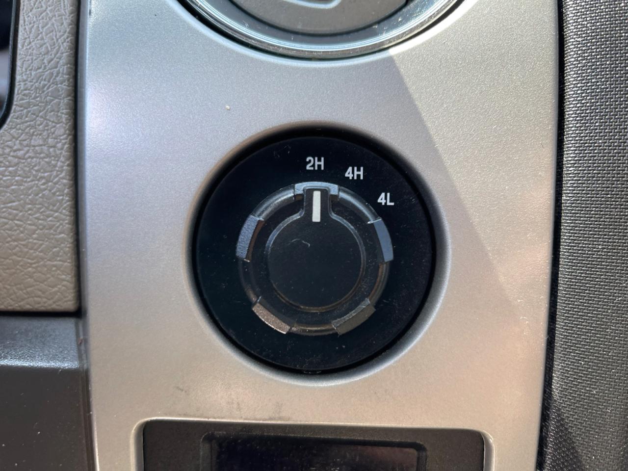 2009 Ford F-150 XLT SuperCrew 6.5-ft. Bed 4WD Photo