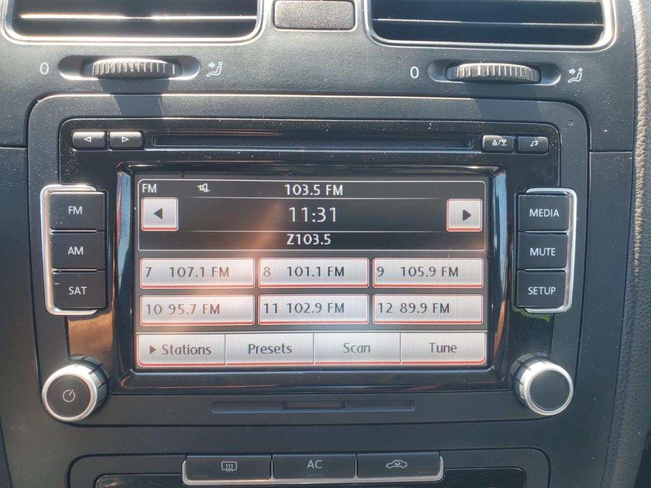 2010 Volkswagen Jetta SE Photo