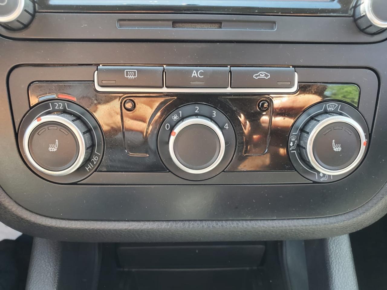 2010 Volkswagen Jetta SE Photo