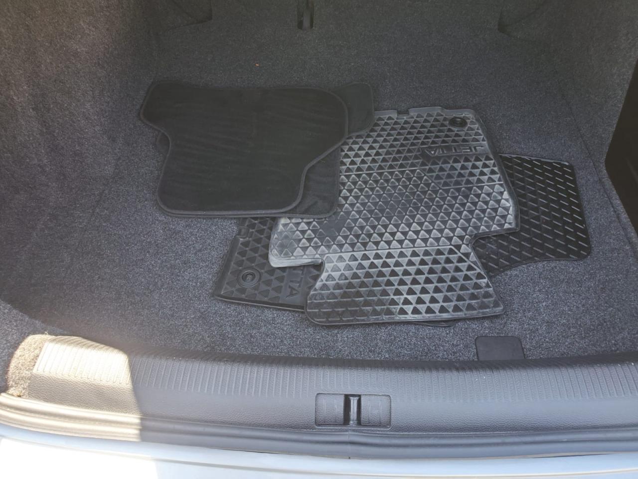 2010 Volkswagen Jetta SE Photo