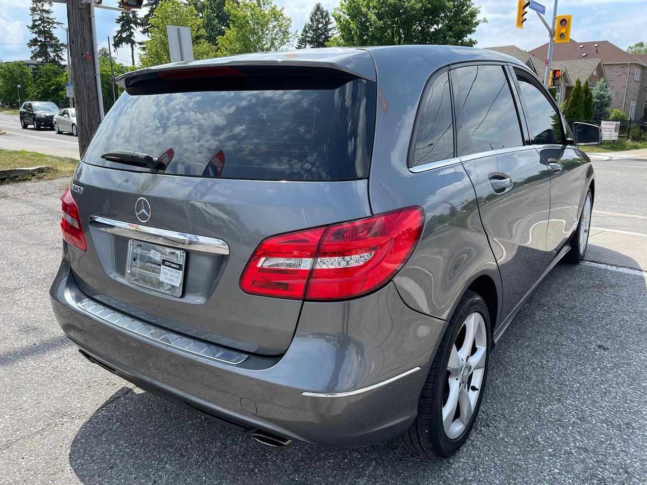 2013 Mercedes-Benz B250 B250 Photo
