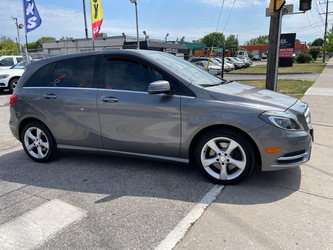 2013 Mercedes-Benz B250 B250 Photo