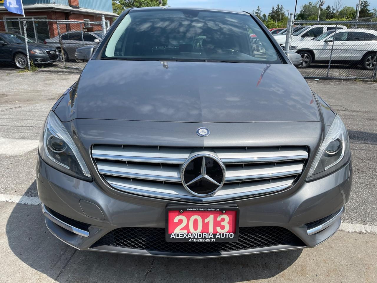 2013 Mercedes-Benz B250 B250 Photo