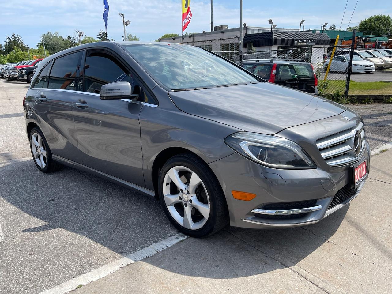 2013 Mercedes-Benz B250 B250 Photo