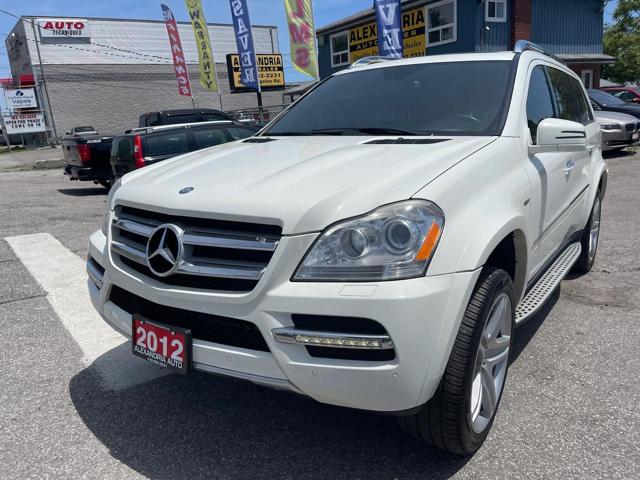 2012 Mercedes-Benz GL350 GL350 BlueTEC Photo1