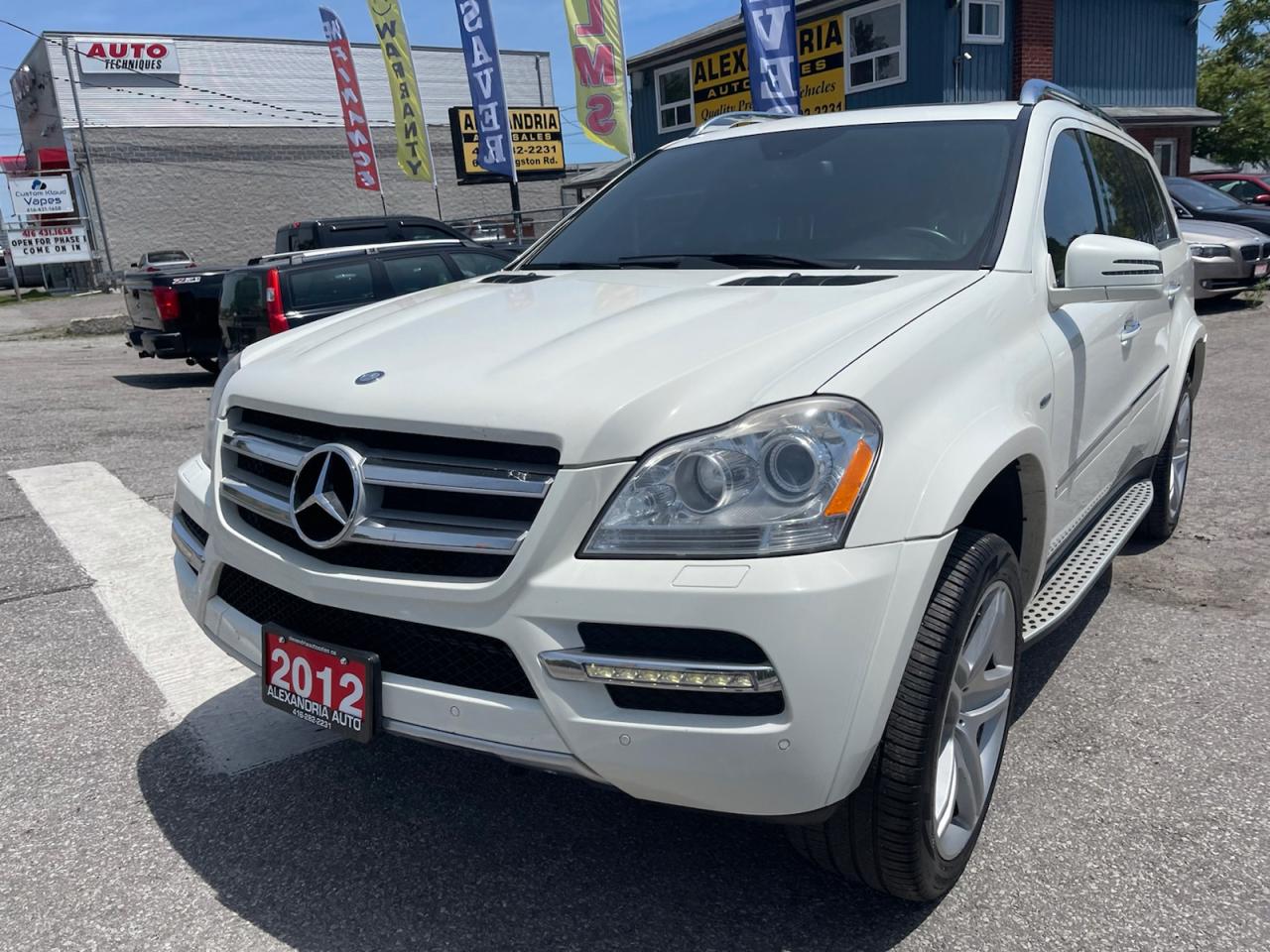 2012 Mercedes-Benz GL350 GL350 BlueTEC Photo