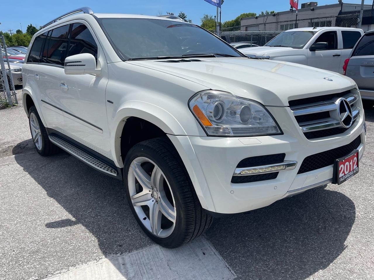 2012 Mercedes-Benz GL350 GL350 BlueTEC Photo