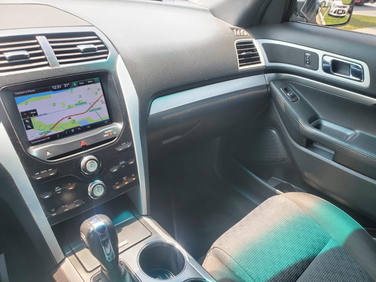 2013 Ford Explorer XLT 4WD Photo