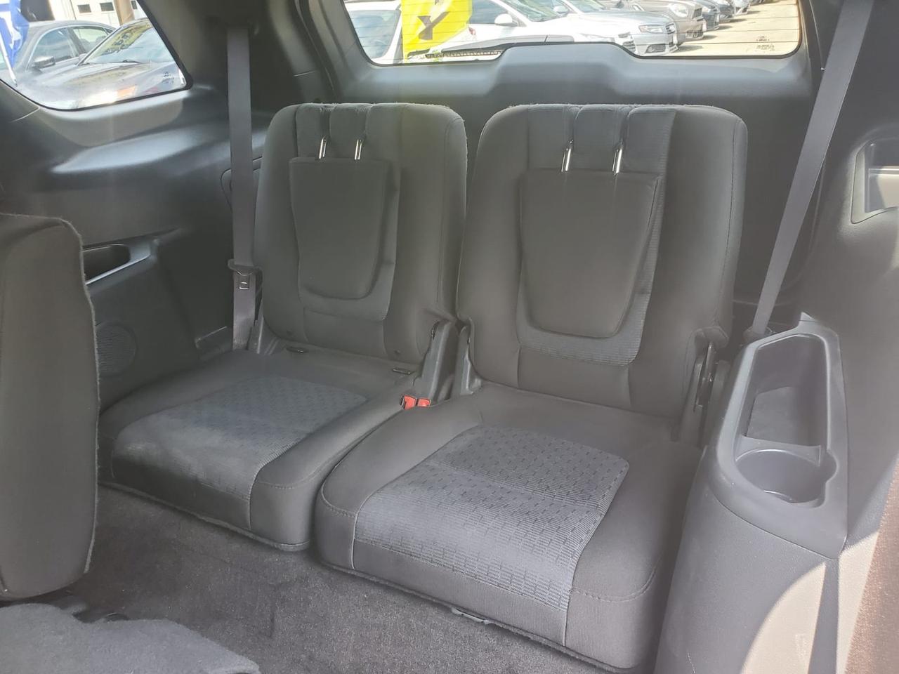 2013 Ford Explorer XLT 4WD Photo