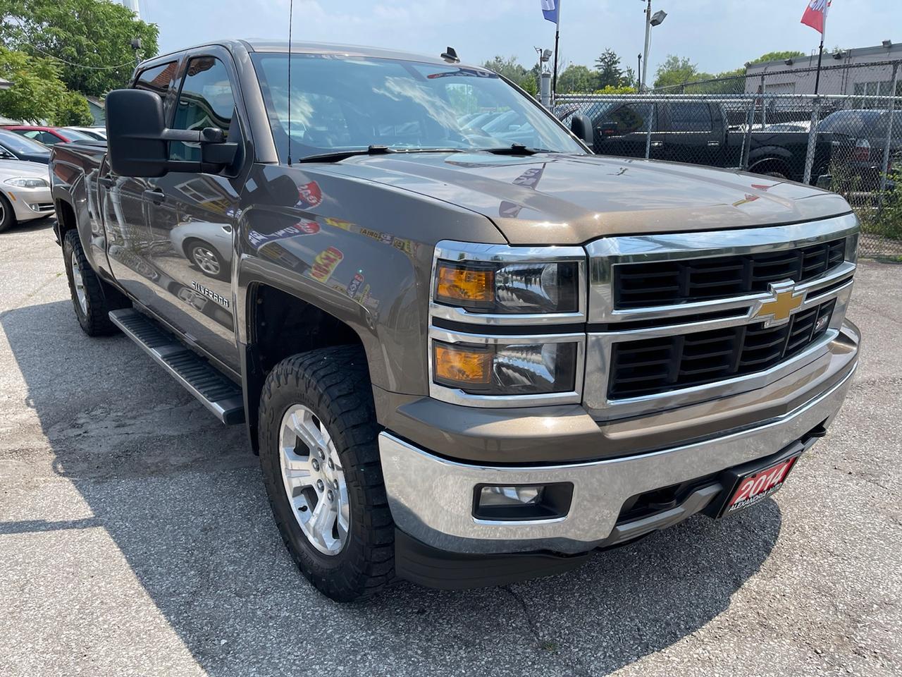 2014 Chevrolet Silverado 1500 1LT Crew Cab 4WD Photo