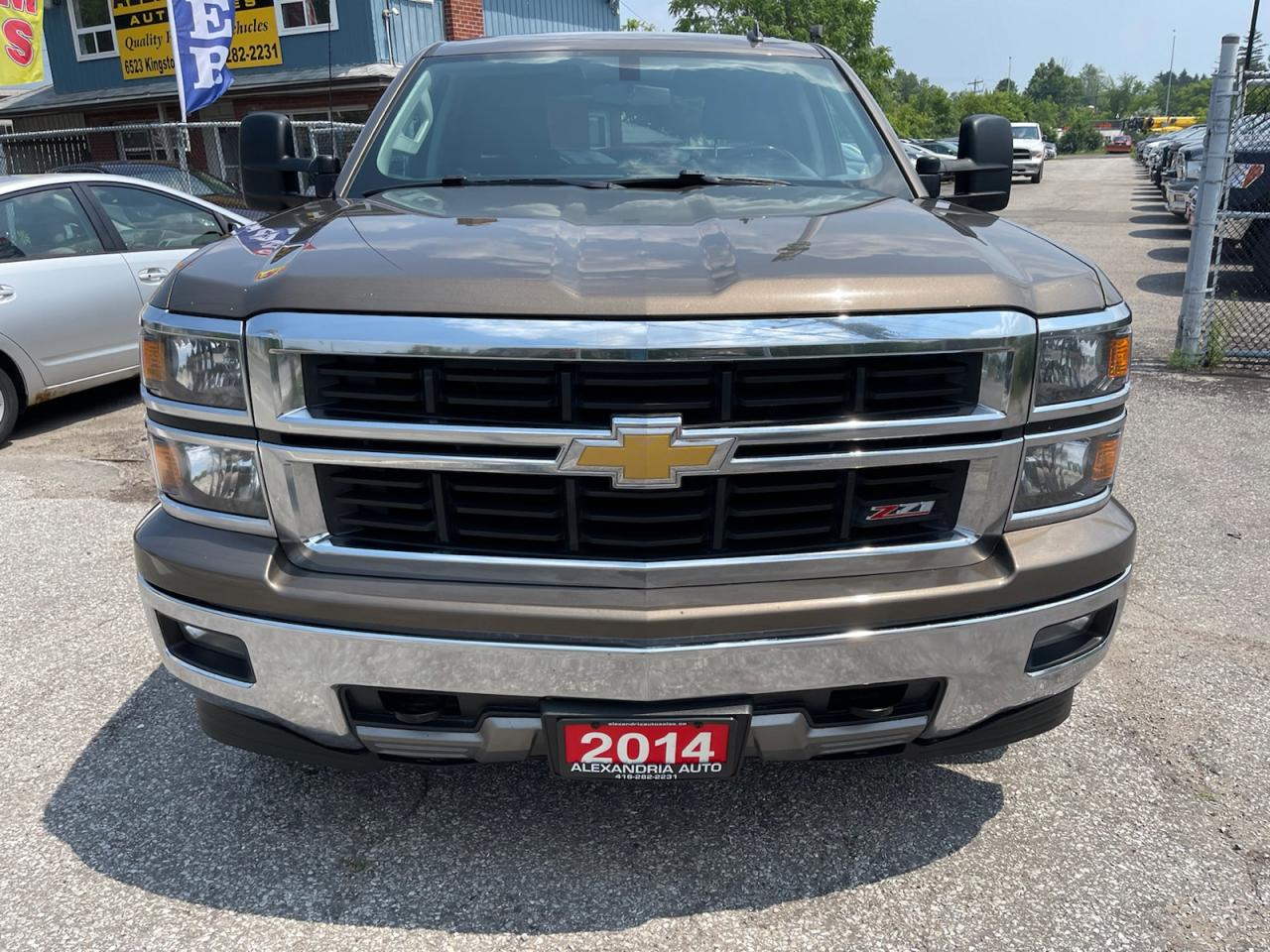 2014 Chevrolet Silverado 1500 1LT Crew Cab 4WD Photo