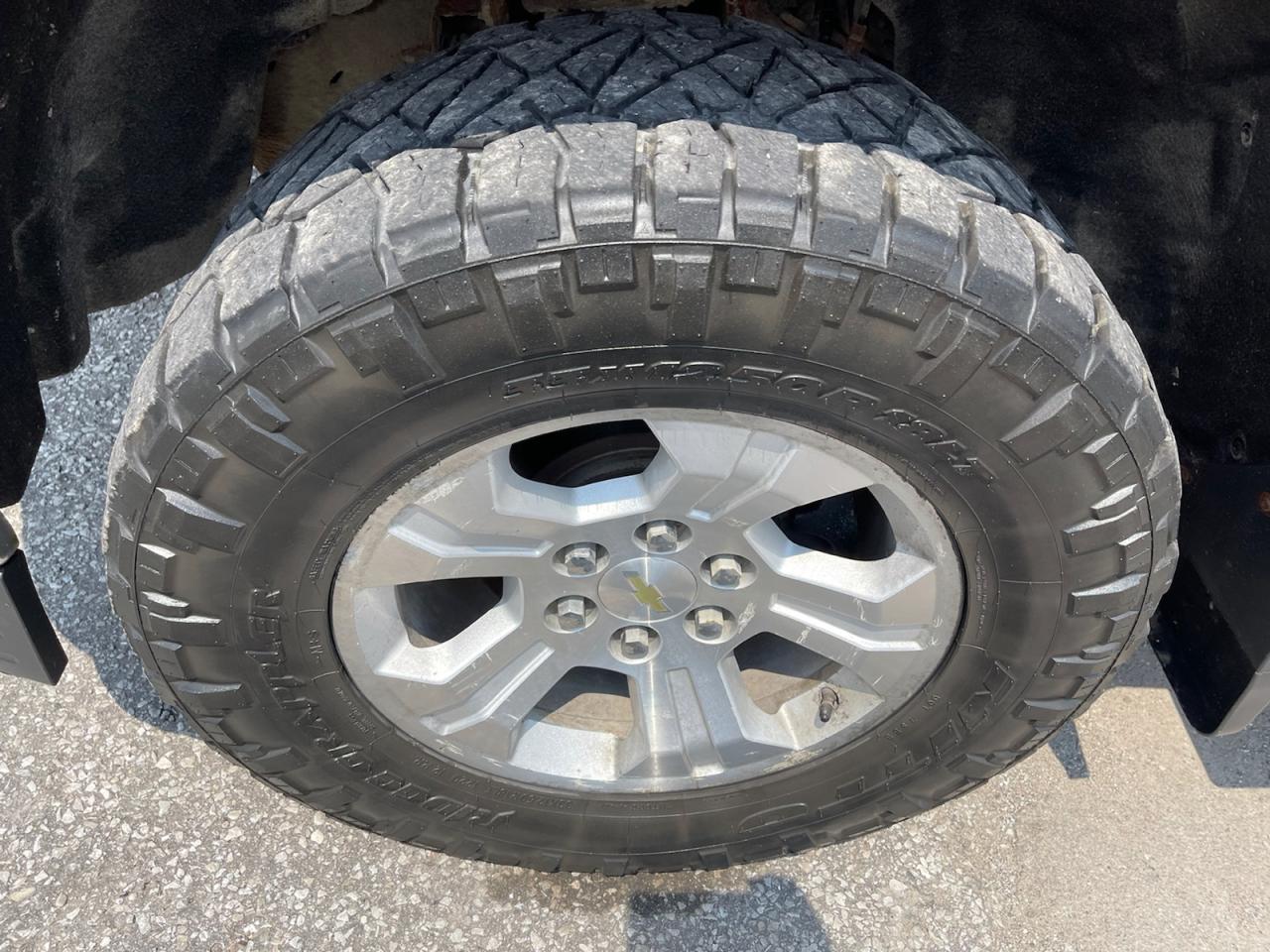 2014 Chevrolet Silverado 1500 1LT Crew Cab 4WD Photo