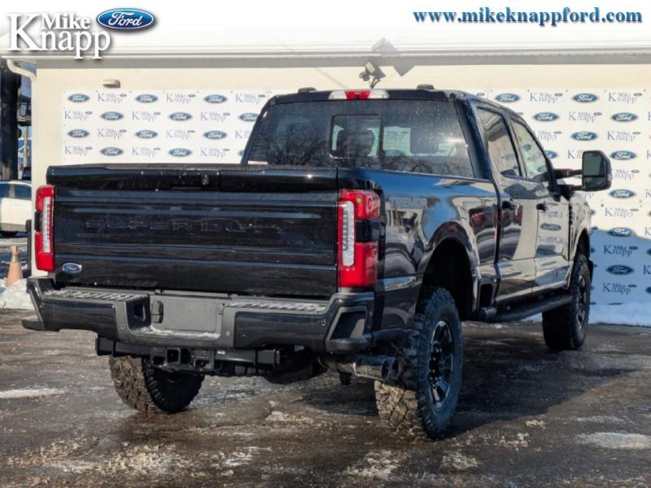 2026 Ford F-250 SUPER DUTY Platinum Photo