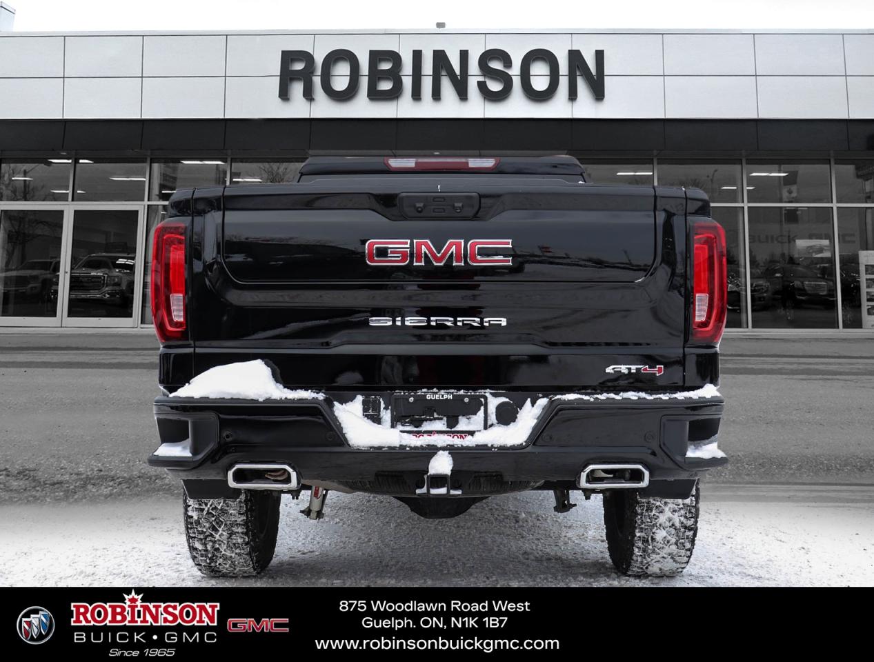 2025 GMC Sierra 1500 AT4 Photo