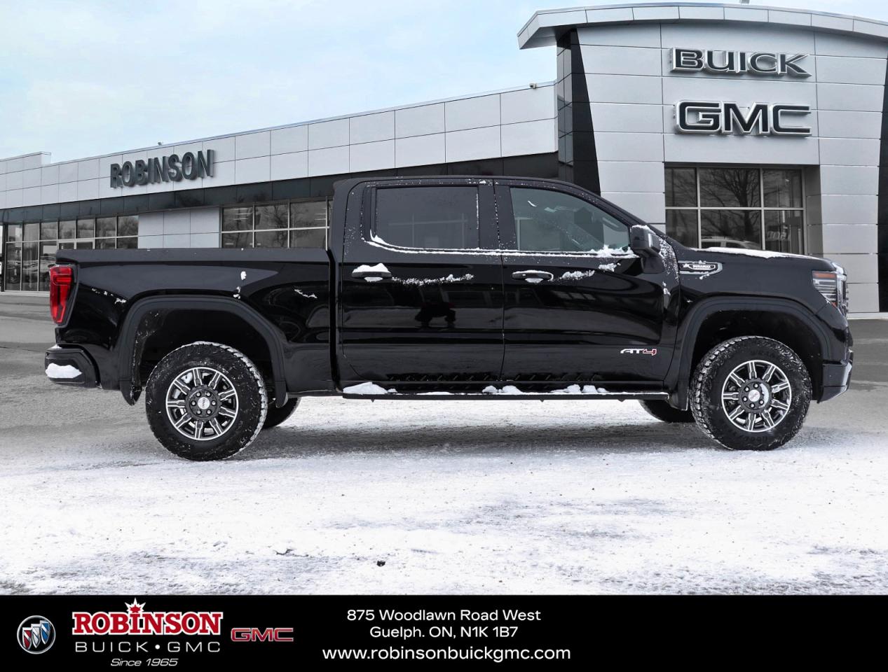 2025 GMC Sierra 1500 AT4 Photo2