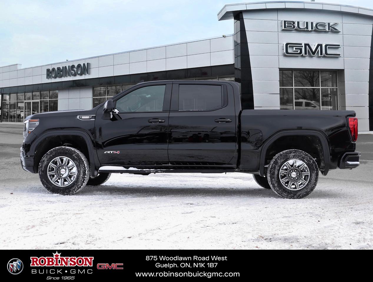 2025 GMC Sierra 1500 AT4 Photo