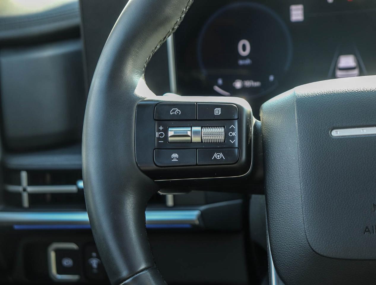 2024 Hyundai Santa Fe Luxury Photo