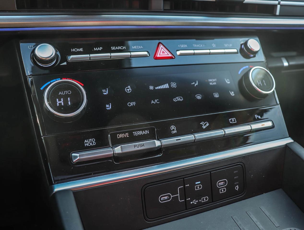 2024 Hyundai Santa Fe Luxury Photo