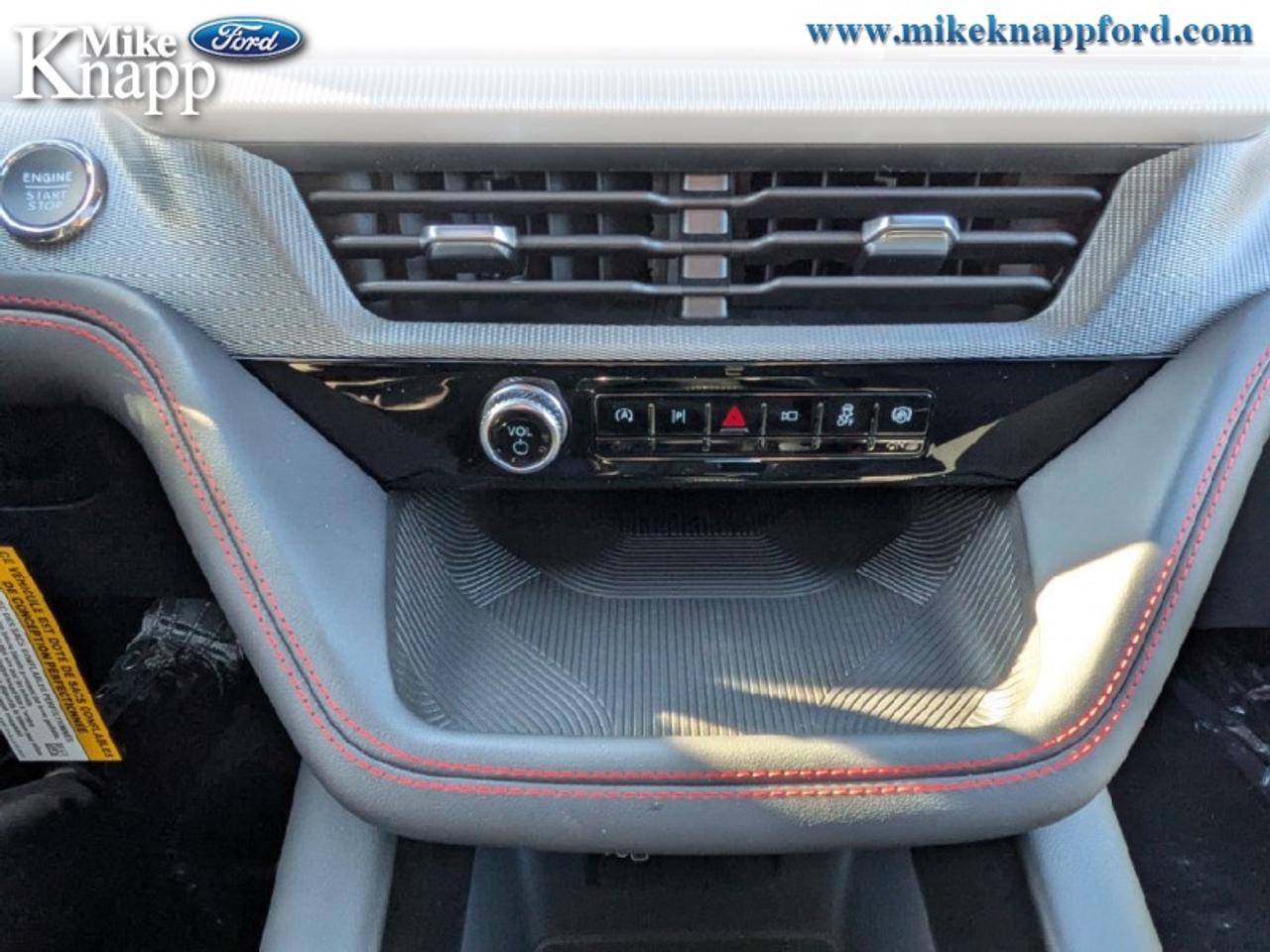 2026 Ford Explorer ST Photo