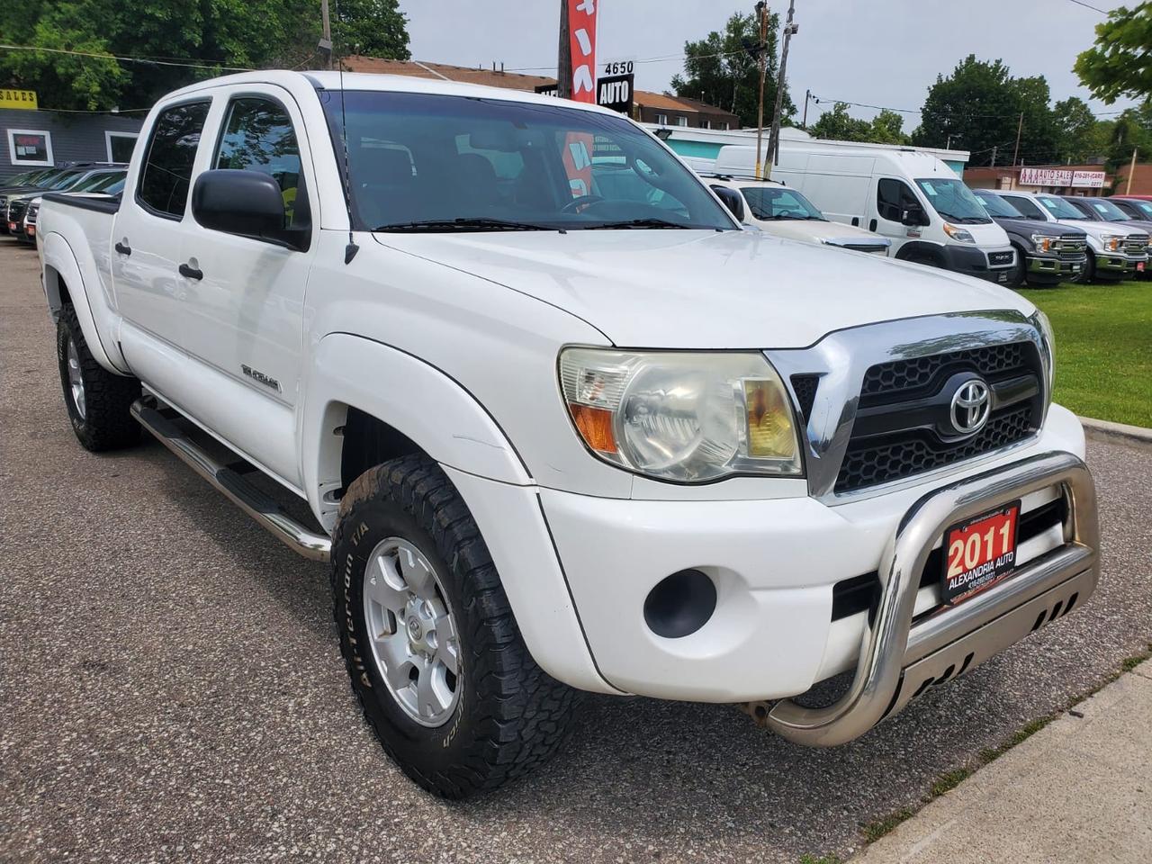 2011 Toyota Tacoma Double Cab Long Bed V6 Auto 4WD Photo
