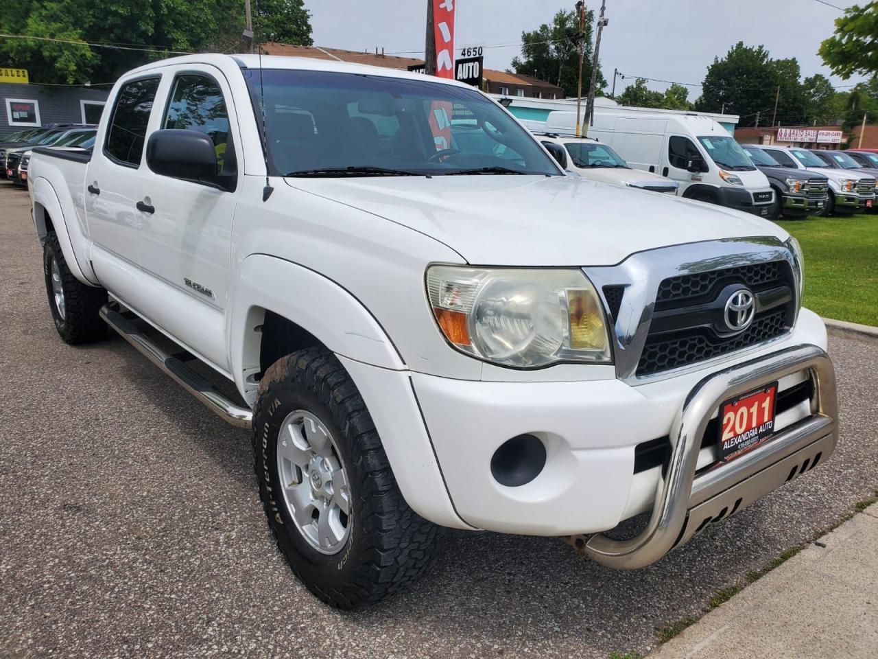 2011 Toyota Tacoma Double Cab Long Bed V6 Auto 4WD Photo