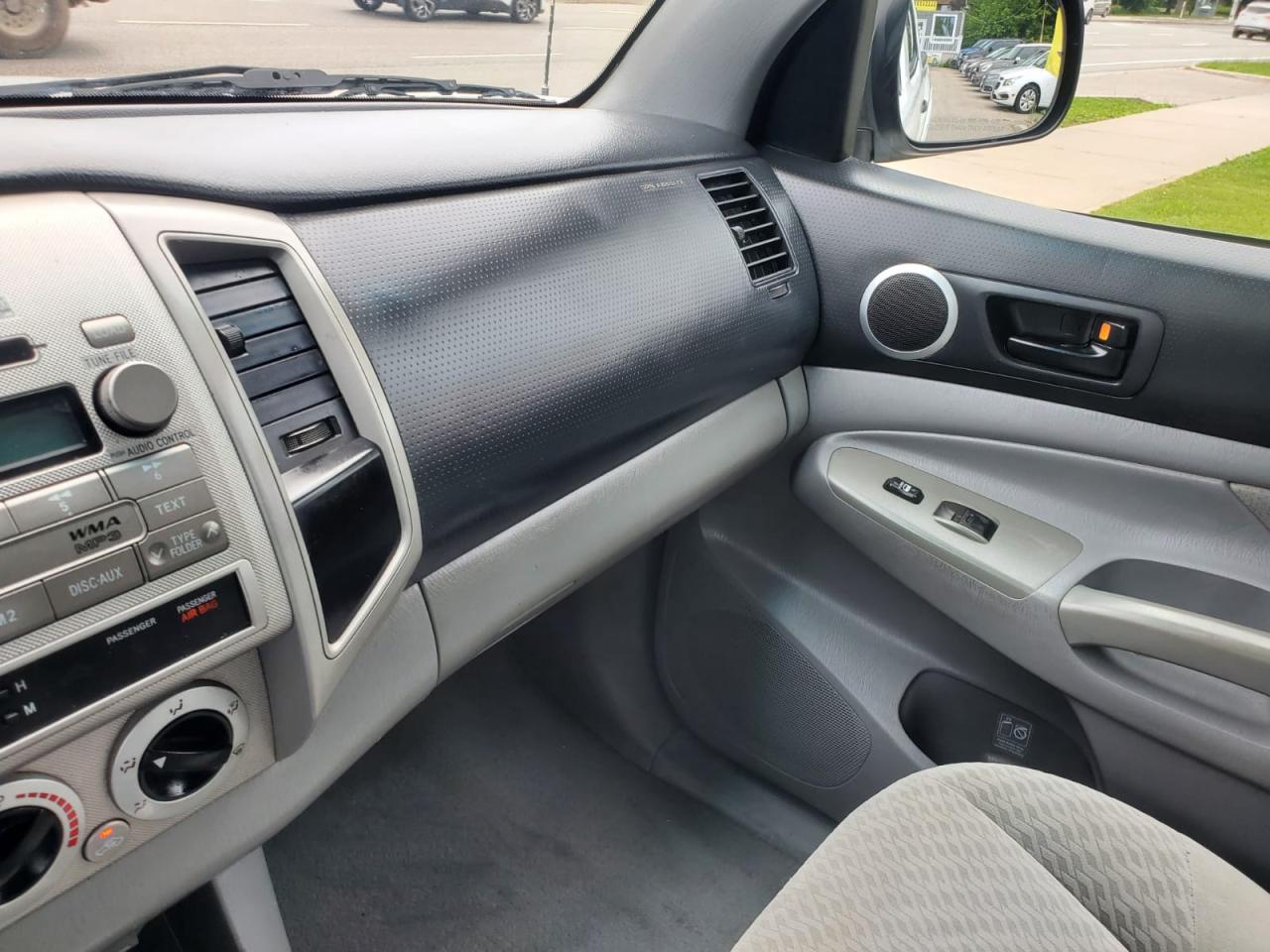 2011 Toyota Tacoma Double Cab Long Bed V6 Auto 4WD Photo