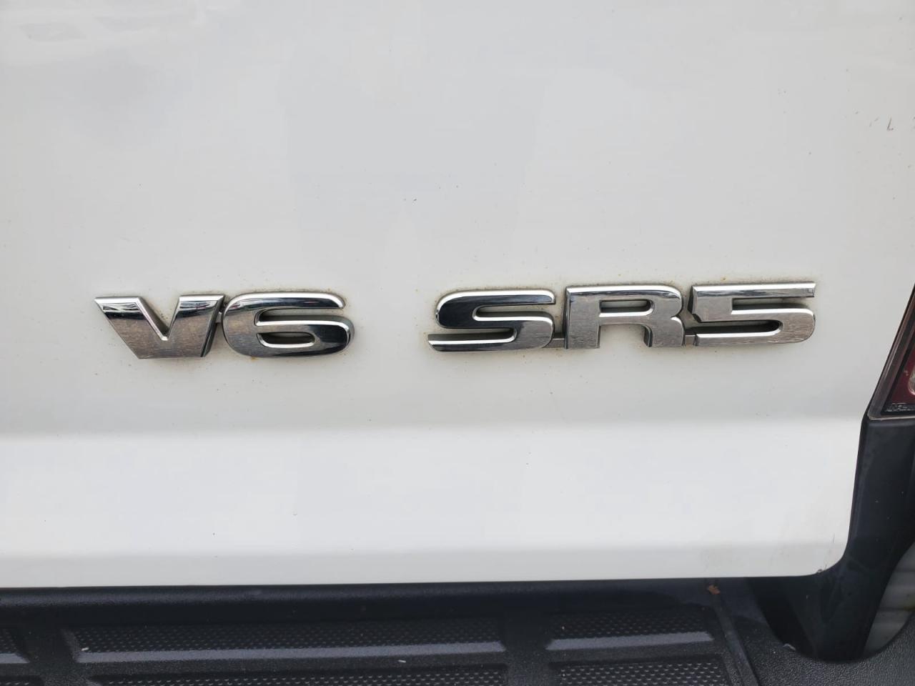 2011 Toyota Tacoma Double Cab Long Bed V6 Auto 4WD Photo