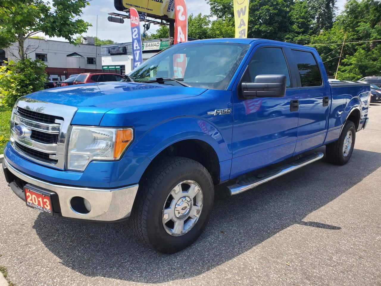2013 Ford F-150 XLT SuperCrew 5.5-ft. Bed 4WD Photo5