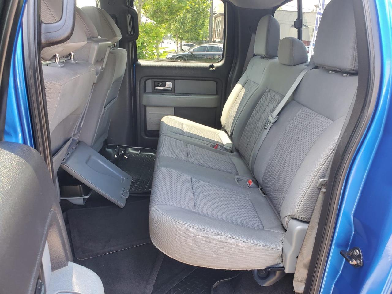 2013 Ford F-150 XLT SuperCrew 5.5-ft. Bed 4WD Photo