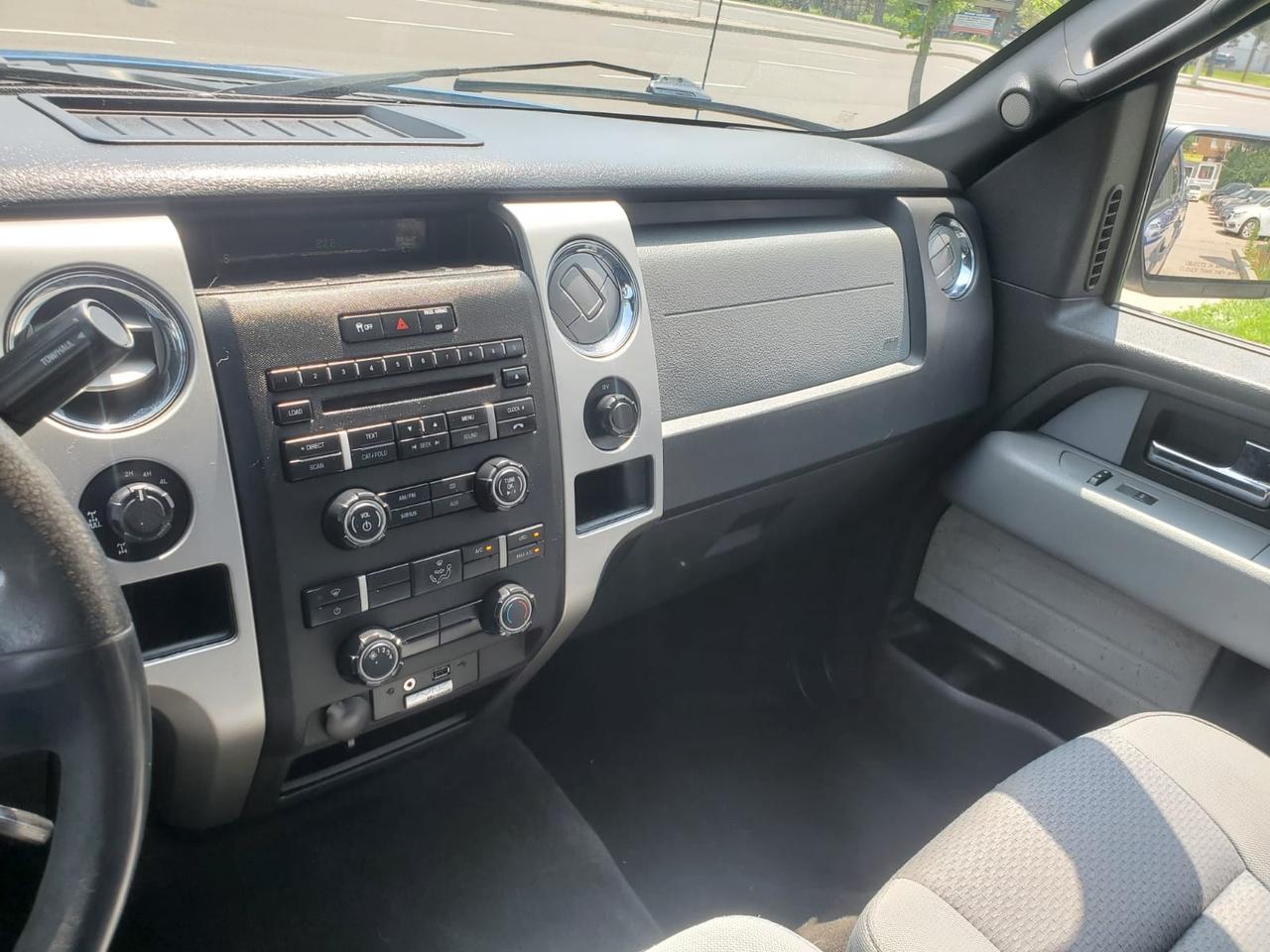 2013 Ford F-150 XLT SuperCrew 5.5-ft. Bed 4WD Photo