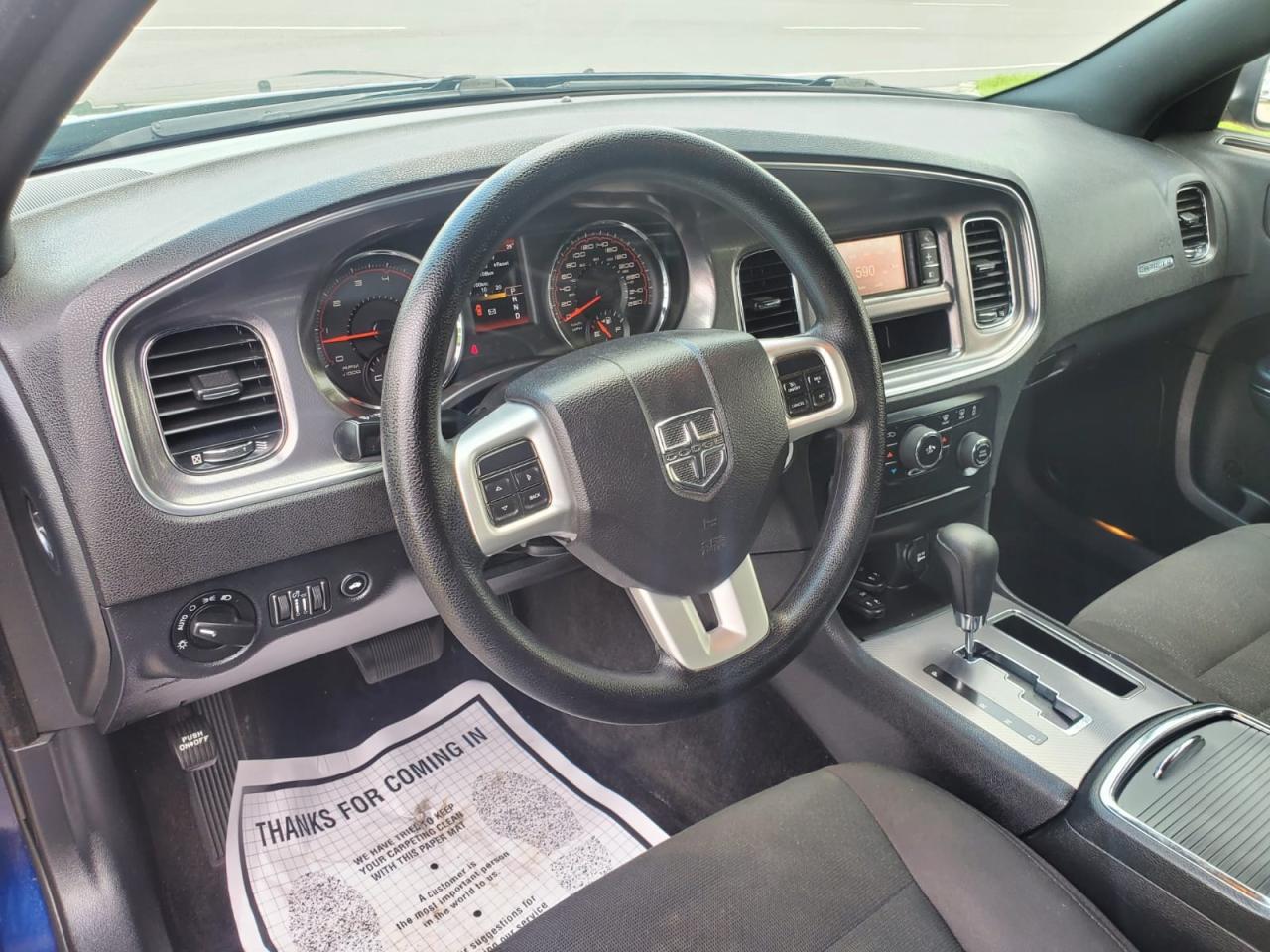 2014 Dodge Charger SXT Photo