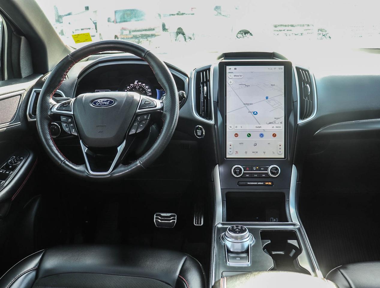 2023 Ford Edge SEL Photo