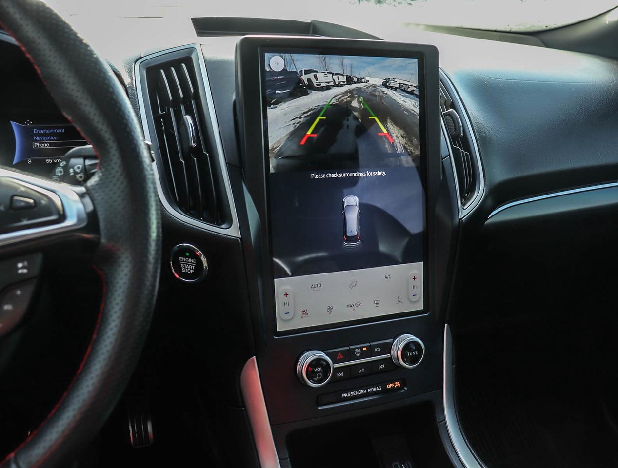 2023 Ford Edge SEL Photo