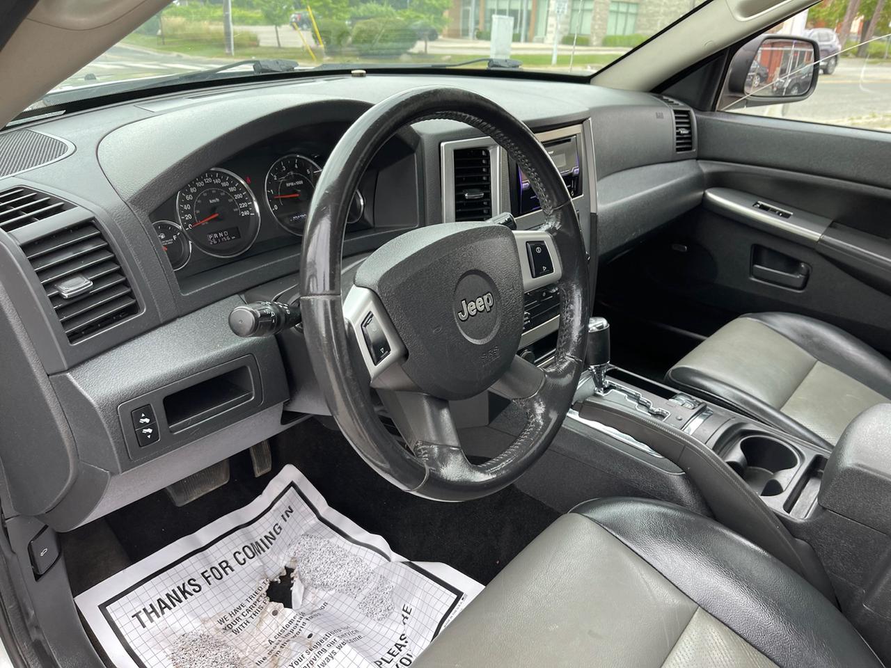 2008 Jeep Grand Cherokee LAREDO 4WD Photo