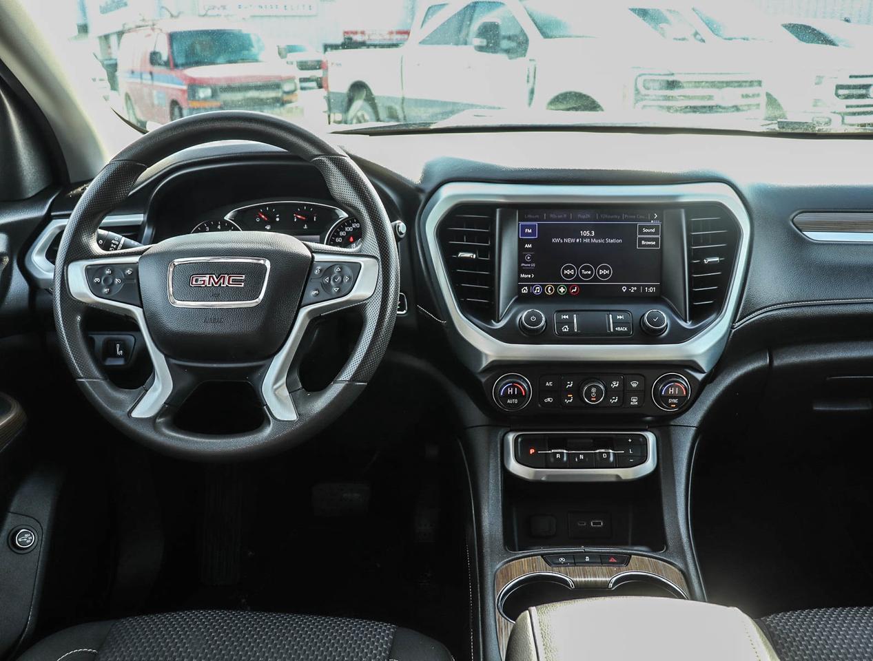 2023 GMC Acadia SLE Photo