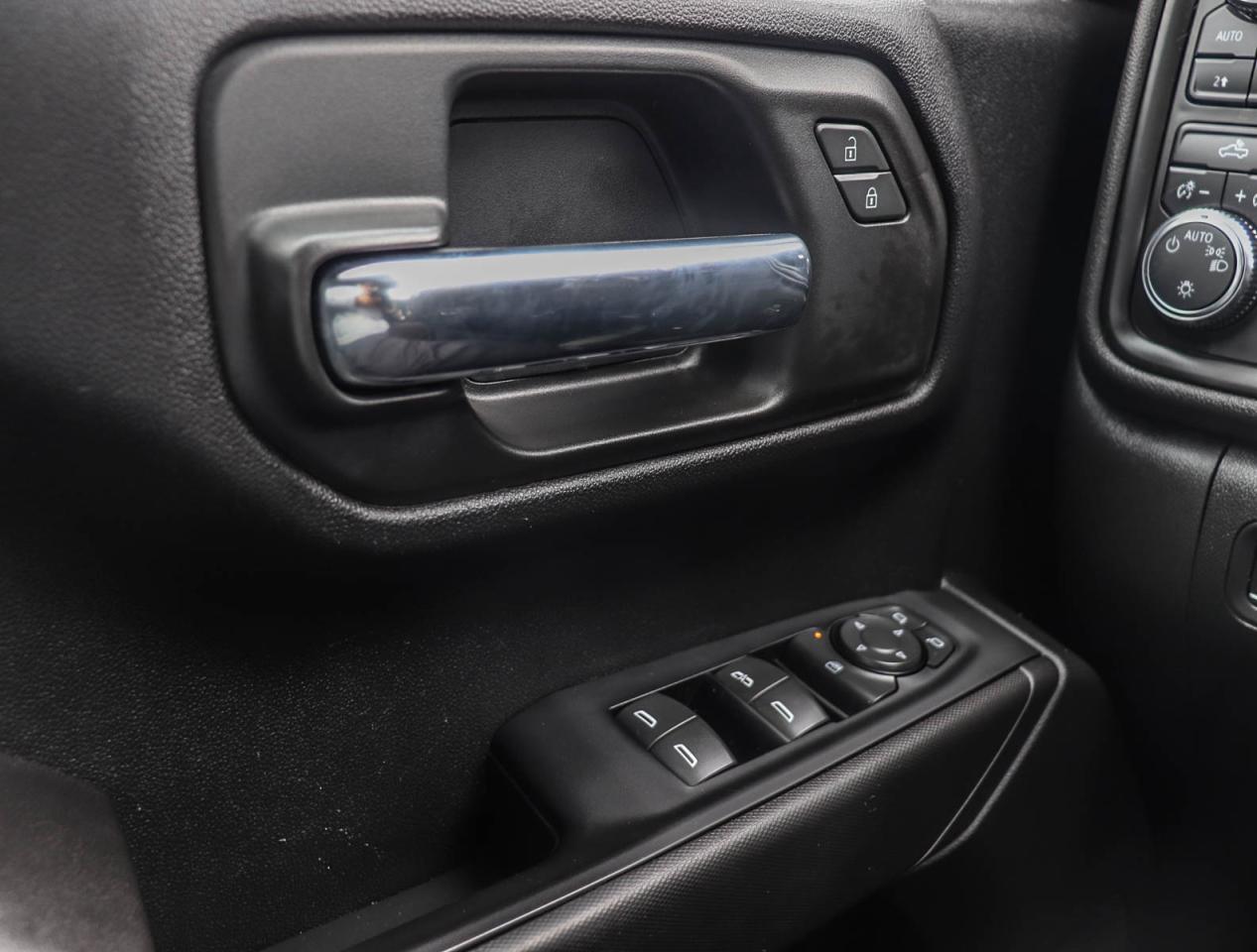 2023 GMC Sierra 1500 PRO Photo