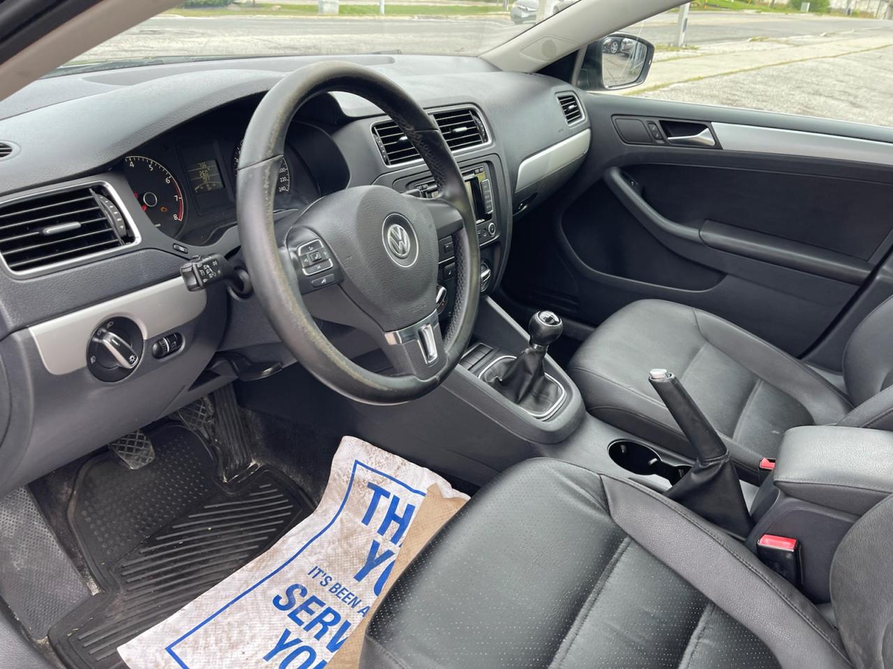 2011 Volkswagen Jetta SEL/HIGHLINE Photo