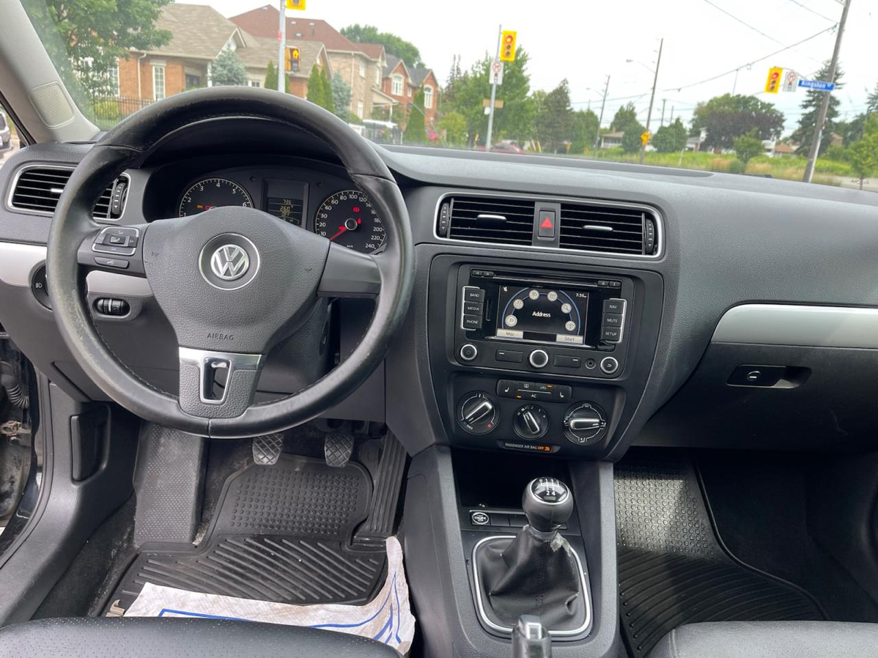 2011 Volkswagen Jetta SEL/HIGHLINE Photo