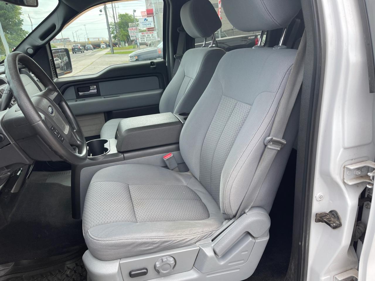 2012 Ford F-150 XLT SuperCrew 5.5-ft. Bed 4WD Photo