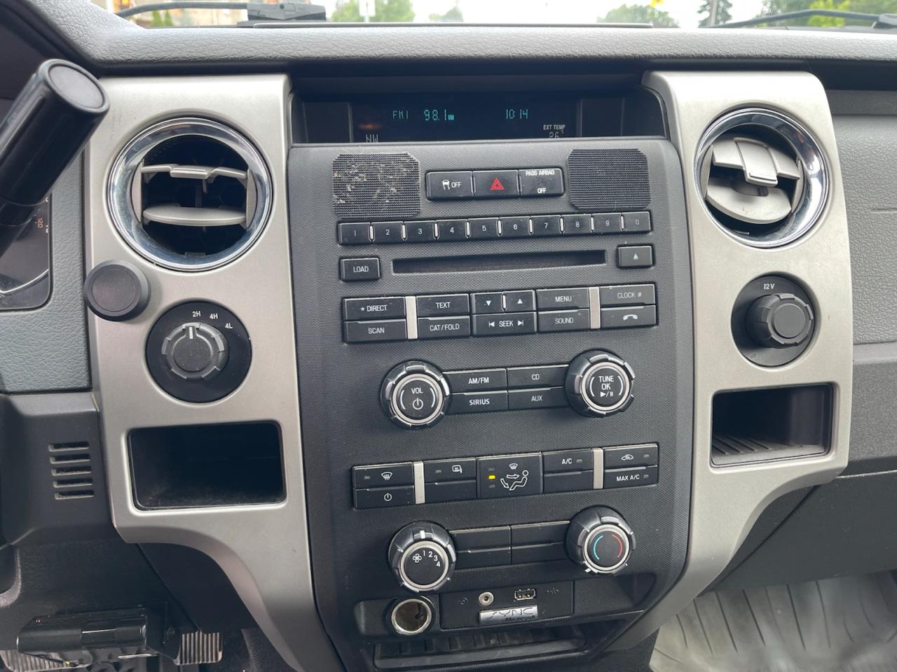 2012 Ford F-150 XLT SuperCrew 5.5-ft. Bed 4WD Photo