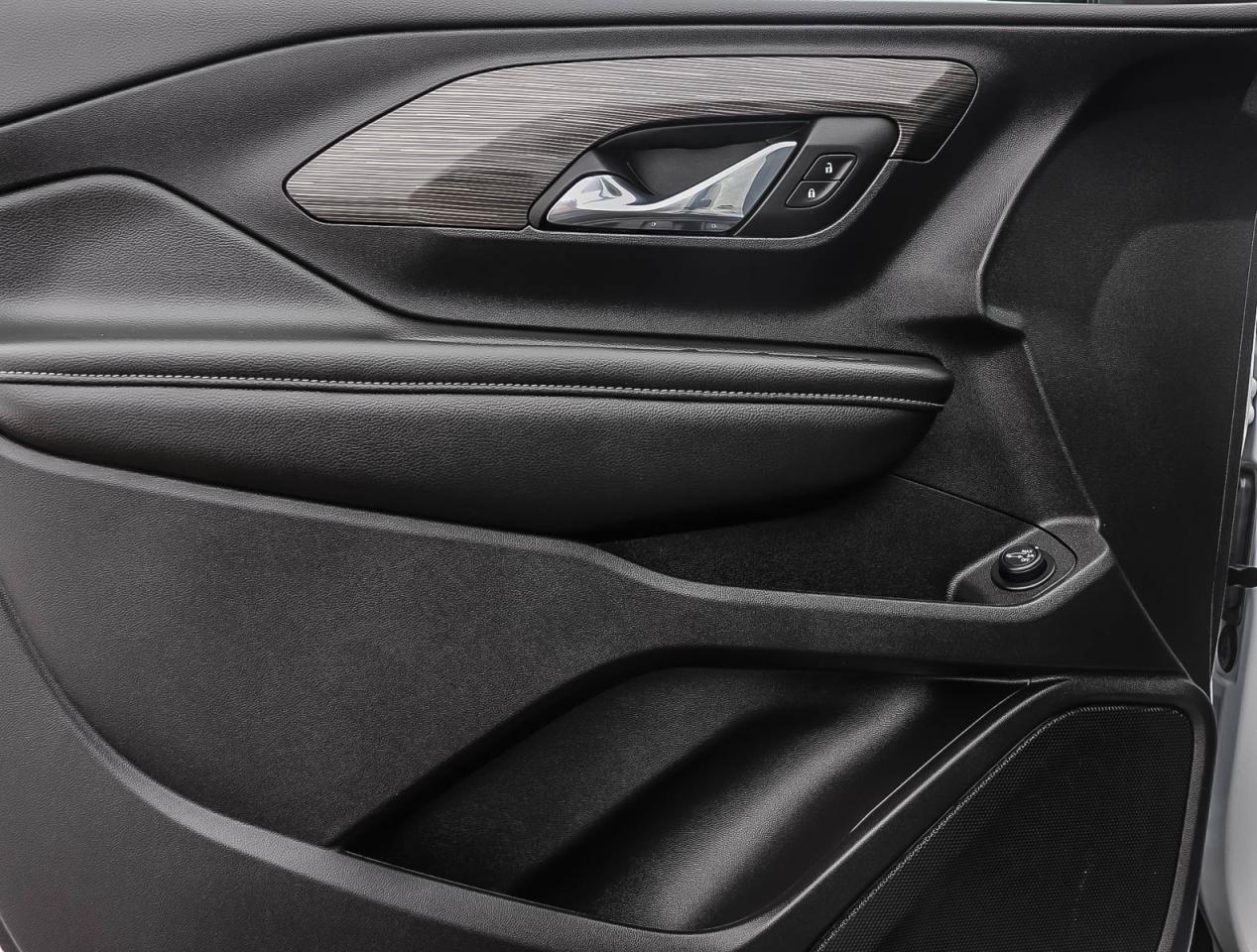 2024 GMC Terrain SLE Photo